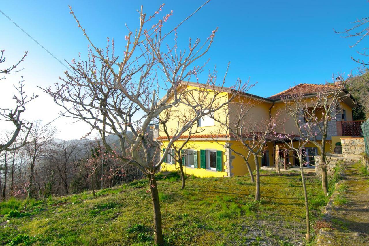 I Tre Grappoli Villa Corniglia Exterior photo